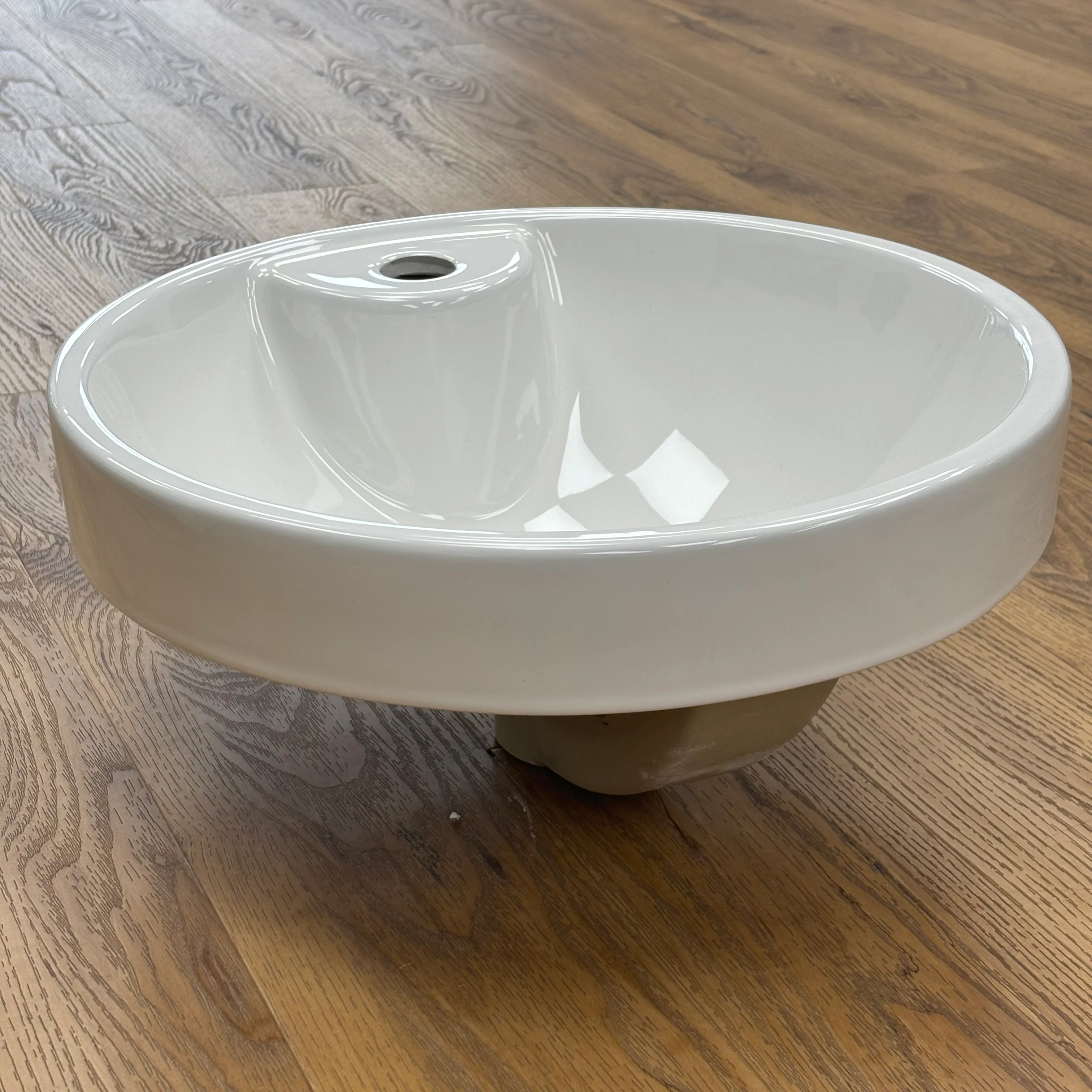 Grant 17-Inch Round Vessel Sink, 13-1500A-W - Image 3