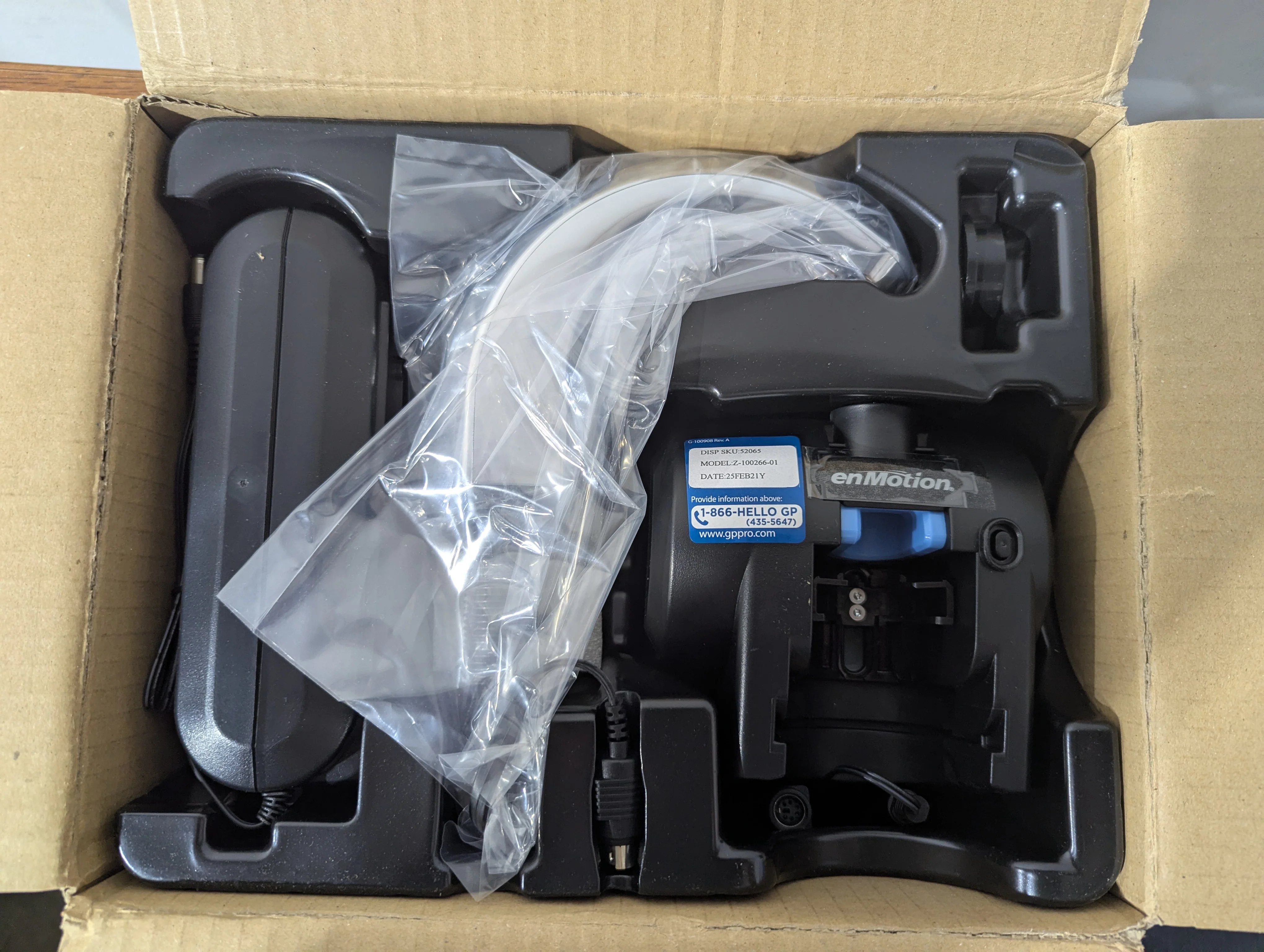 ENMOTION Chrome Automated Touchless Counter Mount Soap Dispenser - Image 3