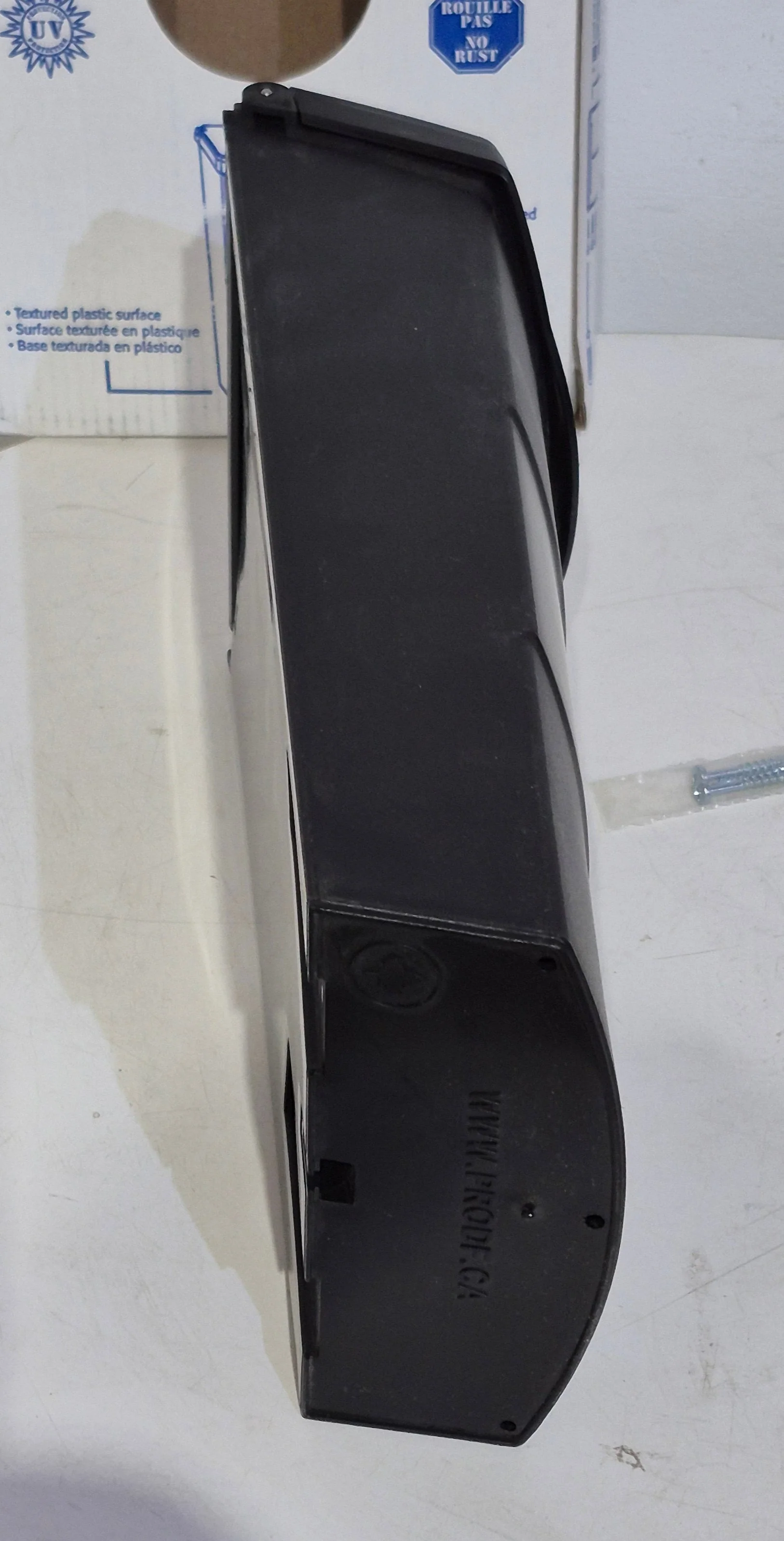 PRO-DF Economic Vertical Wall Mount Mailbox - Black - Image 3